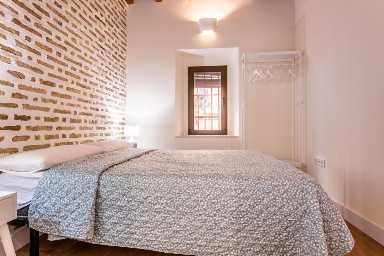 Stunning Apartment In Central Sevilla Bagian luar foto