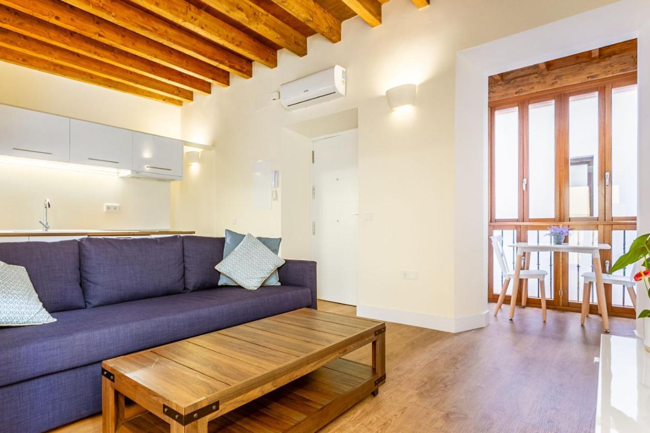 Stunning Apartment In Central Sevilla Bagian luar foto