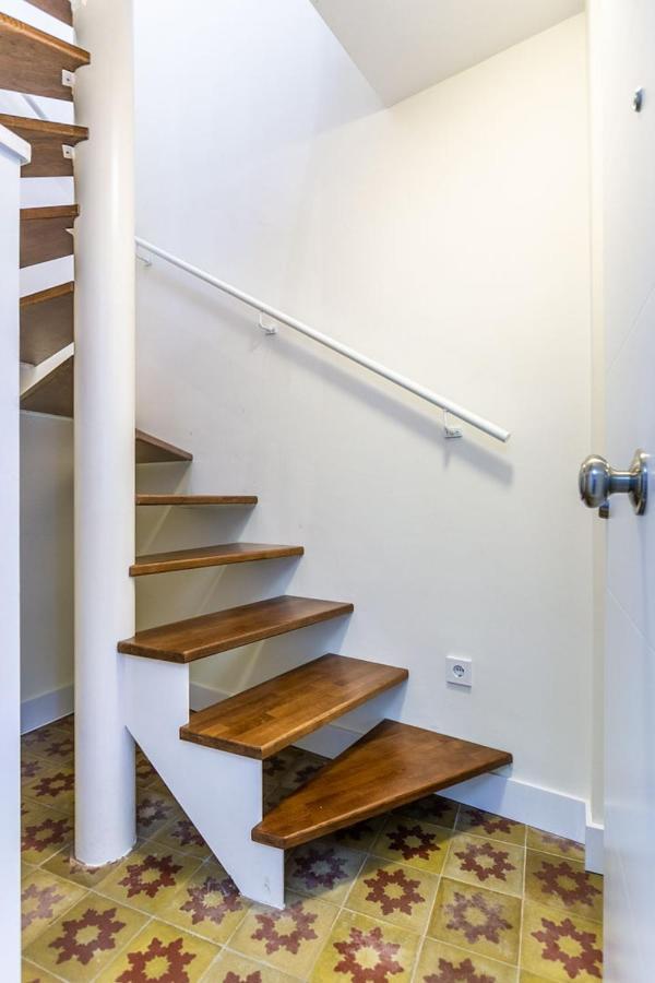 Stunning Apartment In Central Sevilla Bagian luar foto