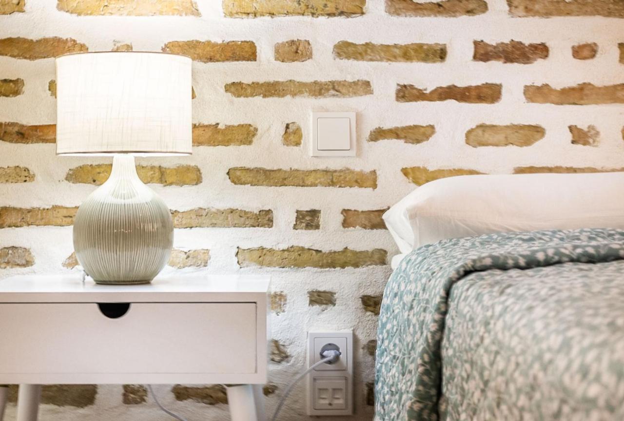 Stunning Apartment In Central Sevilla Bagian luar foto