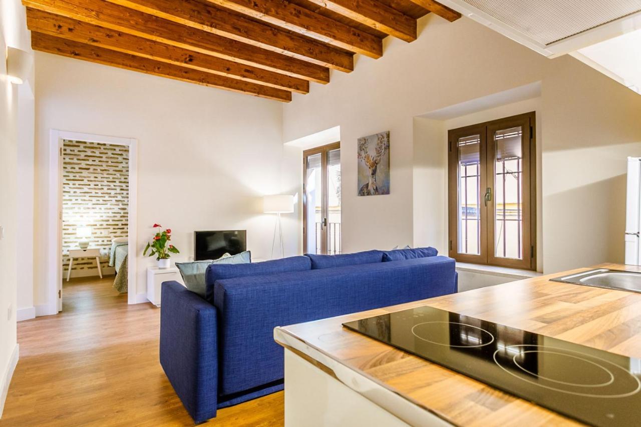 Stunning Apartment In Central Sevilla Bagian luar foto